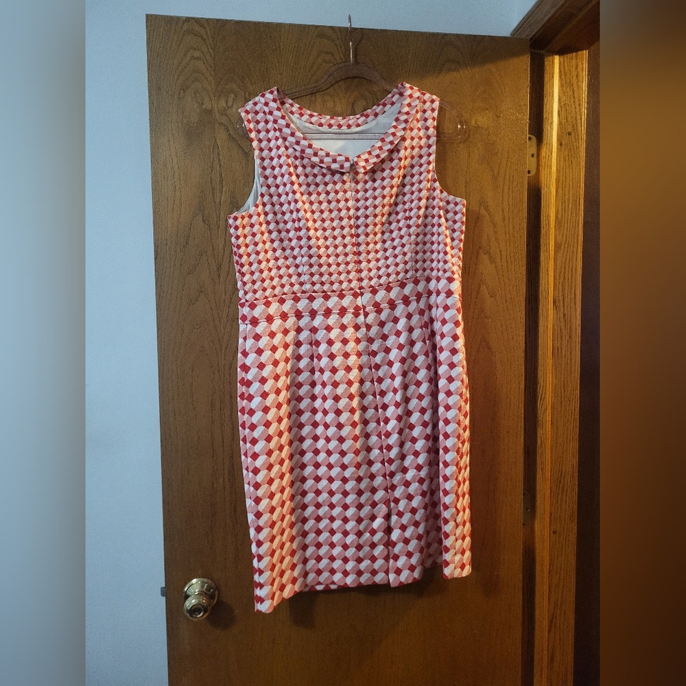Boden Geometric 60's Mod Style Shift Dress GUC 14R - Picture 3 of 5